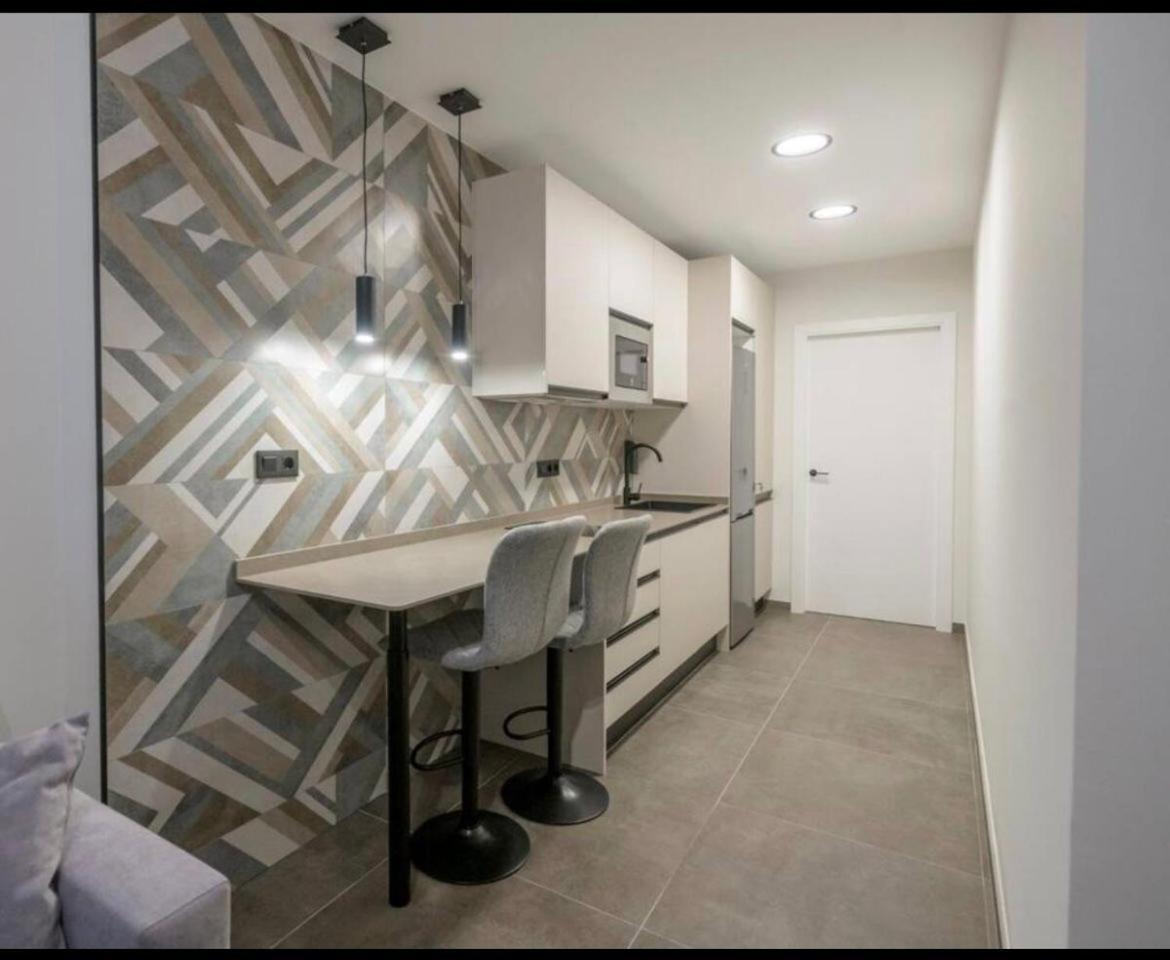 Centrico Apartamento 6 Personas บาเลนเซีย ภายนอก รูปภาพ